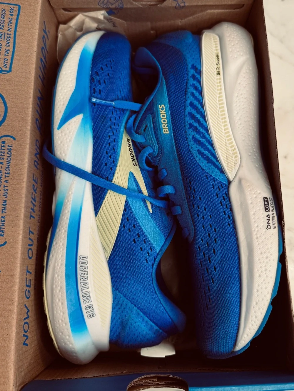 Men's Brooks Adrenaline GTS 24 Running Shoe